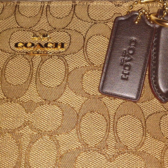 ๐VINTAGE ๐ COACH Zip Top Tote in Signature Jacquard Khaki/Brown - Picture 7 of 15